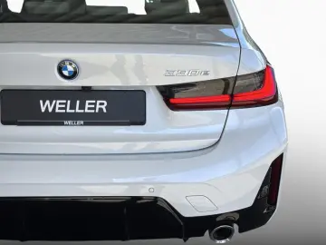 BMW 330e M Sport