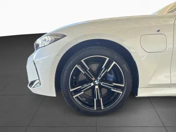 BMW 330e M Sport