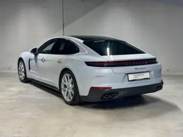 PORSCHE Panamera 4 E-Hybrid   Sportabgas   InnoDrive