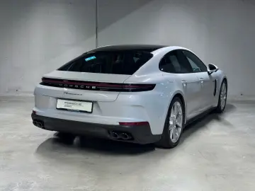 PORSCHE Panamera 4 E-Hybrid   Sportabgas   InnoDrive