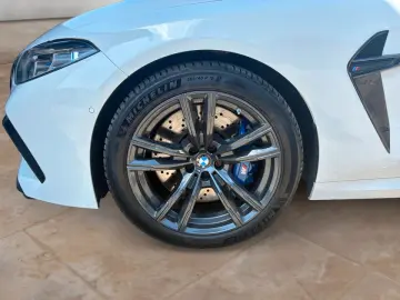 BMW M8 Competition xDrive Coupe   2J-BPS.-GARANTIE