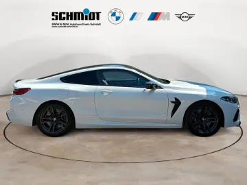 BMW M8 Competition xDrive Coupe   2J-BPS.-GARANTIE