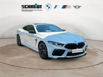 BMW M8 Competition xDrive Coupe   2J-BPS.-GARANTIE