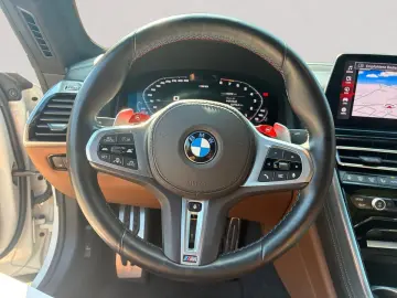 BMW M8 Competition xDrive Coupe   2J-BPS.-GARANTIE