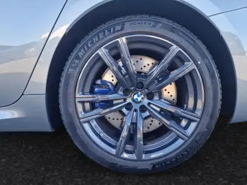 BMW M8 Competition Gran Coupé xDrive Head-Up DAProf.