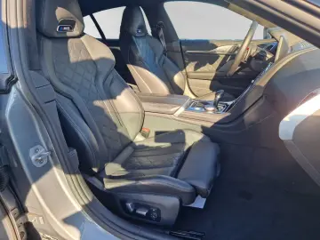 BMW M8 Competition Gran Coupé xDrive Head-Up DAProf.