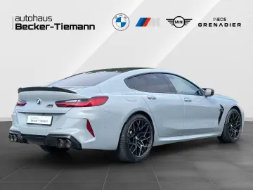 BMW M8 Gran Coupé Comp. M Performance   Akrapovic