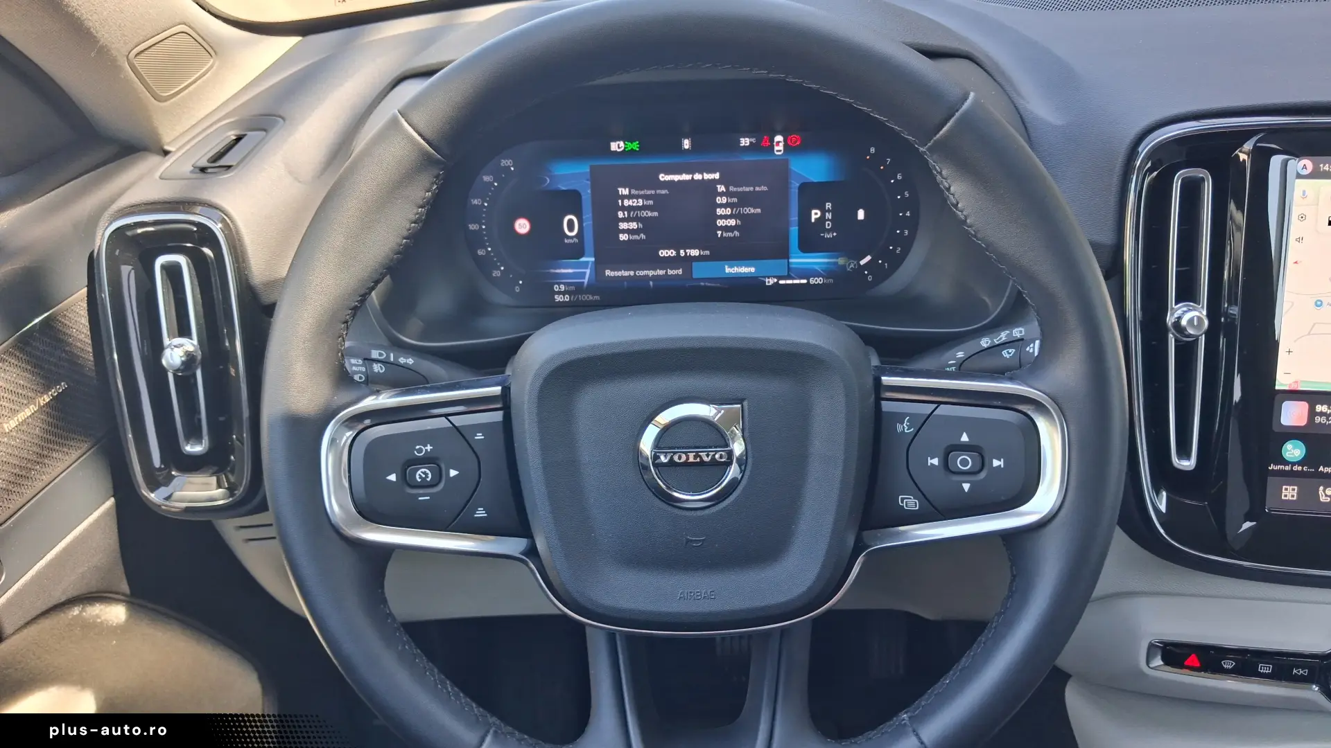 Volvo XC 40 B3 AT FWD MHEV Plus Dark