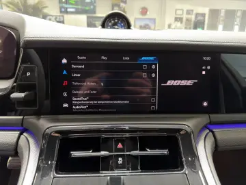 Porsche Panamera 4 E-Hybrid RaceTex  Bose  Sporting Exhaust