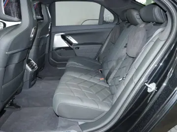 BMW 740d xDrive  Executive Lounge  Sitzbelüft.  M Sp