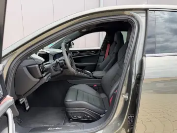 Porsche Panamera Turbo E-Hybrid ! FULL!