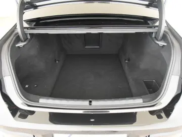 BMW 740d xDrive M Sport Pro StandHzg LED Pano HUD