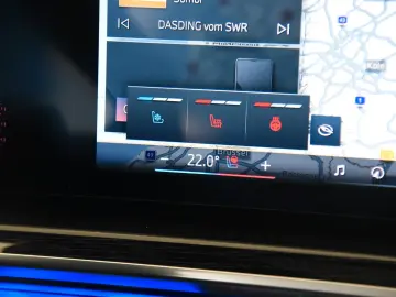 BMW 740d xDrive M Sport Pro StandHzg LED Pano HUD