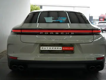 PORSCHE Panamera 4 E-Hybrid MY25 Kreide HAL SpAbgas MEGA