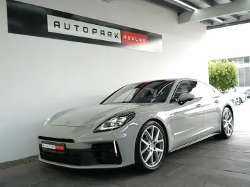 PORSCHE Panamera 4 E-Hybrid MY25 Kreide HAL SpAbgas MEGA