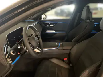 MERCEDES-BENZ E 300 e 4M Limo  AMG