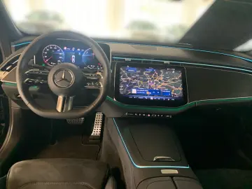 MERCEDES-BENZ E 300 e 4M Limo  AMG