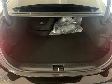 MERCEDES-BENZ E 300 e 4M Limo  AMG