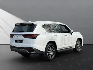 LEXUS LX 500 D Luxury Mark Levinson Full Options