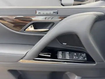 LEXUS LX 500 D Luxury Mark Levinson Full Options