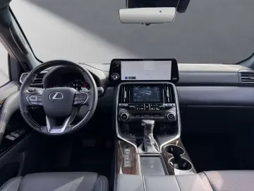 LEXUS LX 500 D Luxury Mark Levinson Full Options