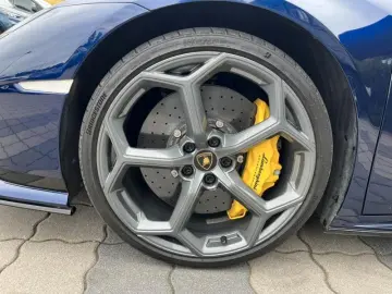 LAMBORGHINI Huracán Tecnica 1.HAND LIFT KERAMIK SOFORT
