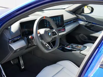 BMW M5 Limousine MarinaBay Merino Ultimate