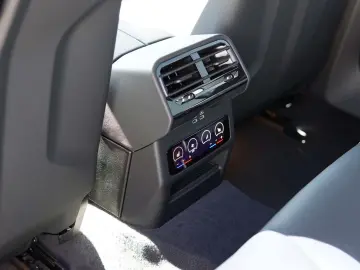 BMW M5 Limousine MarinaBay Merino Ultimate