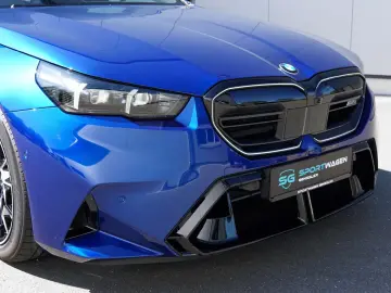 BMW M5 Limousine MarinaBay Merino Ultimate