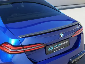 BMW M5 Limousine MarinaBay Merino Ultimate