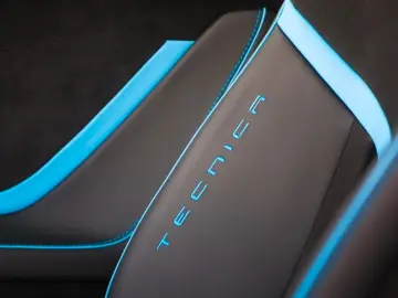 LAMBORGHINI Huracán Tecnica Sensonum Lift BluCepheus