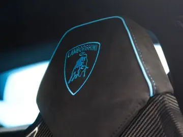 LAMBORGHINI Huracán Tecnica Sensonum Lift BluCepheus
