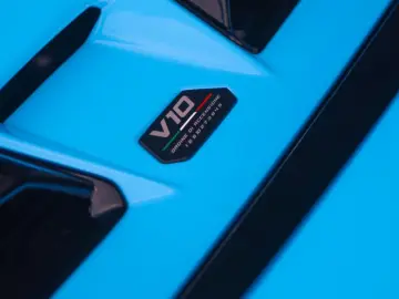 LAMBORGHINI Huracán Tecnica Sensonum Lift BluCepheus