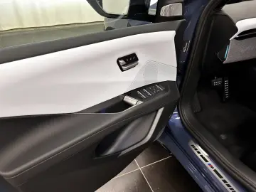 BMW iX3 50 xDrive M Sport - ELECTRIC