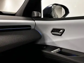 BMW iX3 50 xDrive M Sport - ELECTRIC