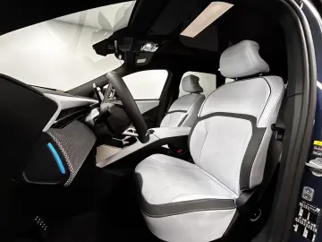BMW iX3 50 xDrive M Sport - ELECTRIC