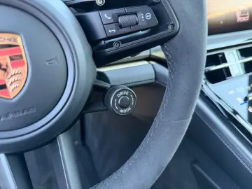 Porsche Panamera 4 E   MATRIX  SPORT-AGA  BEIF-DISPLAY