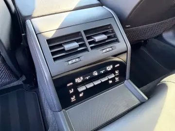 Porsche Panamera 4 E   MATRIX  SPORT-AGA  BEIF-DISPLAY