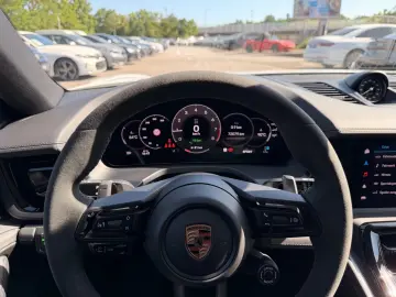 Porsche Panamera 4 E   MATRIX  SPORT-AGA  BEIF-DISPLAY