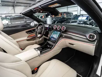 MERCEDES-BENZ CLE 200 Cabrio AMG-Line   Leather Beige