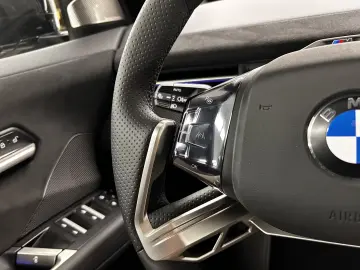 BMW iX3 50 xDrive M Sport Pro - ELECTRIC