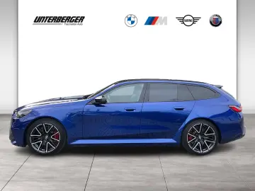 BMW M5 Touring M Compound Brakes - Panoramic Glass Roof