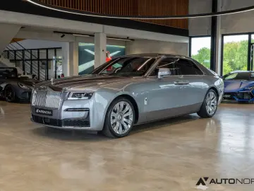 ROLLS ROYCE Ghost Two-tone Sternenhimmel Fond Entertainment