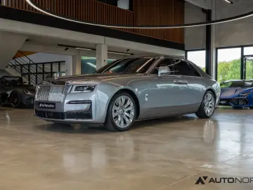 ROLLS ROYCE Ghost Two-tone Sternenhimmel Fond Entertainment