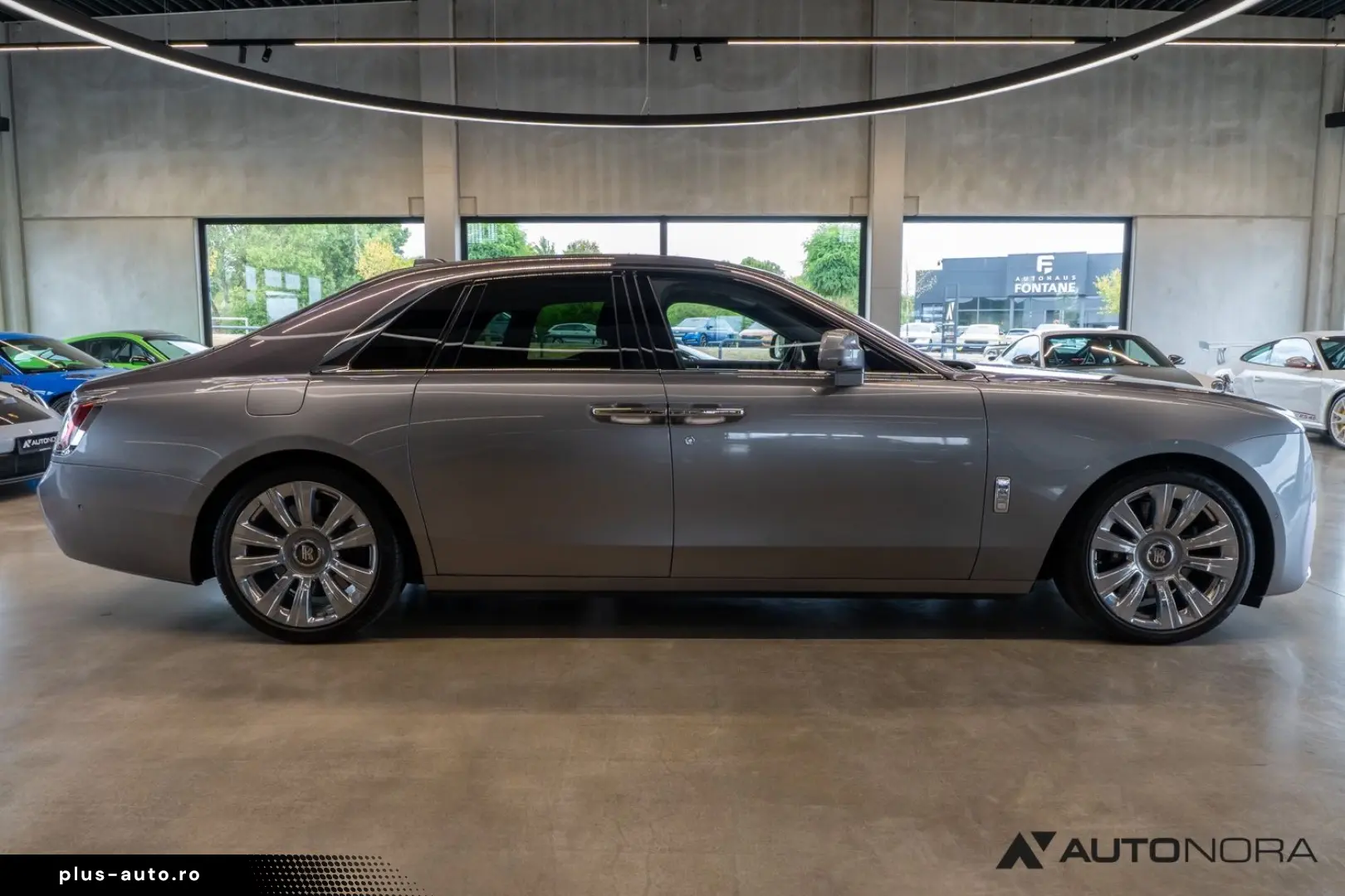 ROLLS ROYCE Ghost Two-tone Sternenhimmel Fond Entertainment