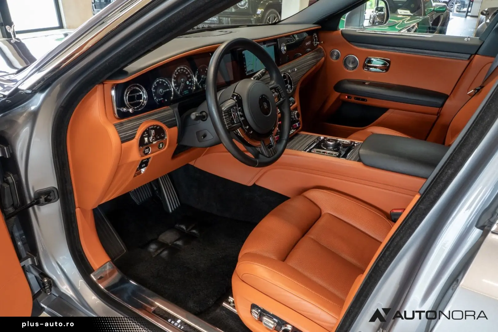 ROLLS ROYCE Ghost Two-tone Sternenhimmel Fond Entertainment