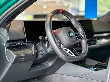 BMW M5 Plug-In Hybrid Touring xDrive Panorama Towbar