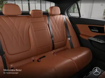 MERCEDES-BENZ C 300 e AMG Night Distr DigiLig 360 So…