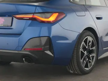 BMW 420d Gran Coupe M-Sport Schiebedach Kamera Navi