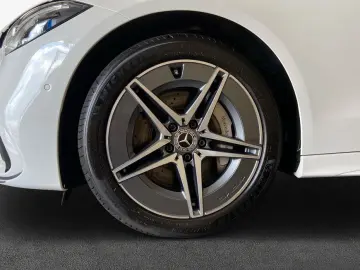 MERCEDES-BENZ C 300 e AMG Premium HeadUp Distro 360 …